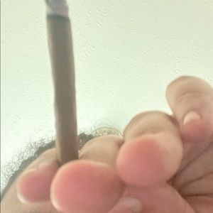 Meet your Posher, Leon